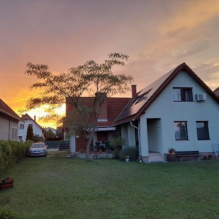 Aszofoi Panorama Apartmanhaz 外观 照片